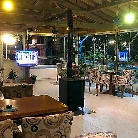 Ornek Hotel 2*