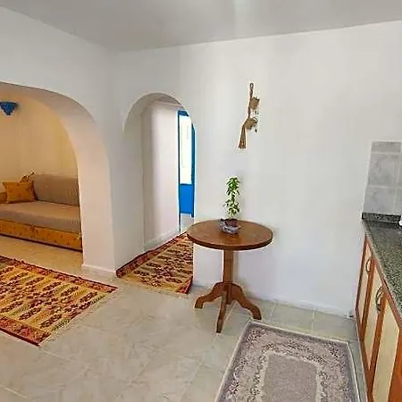 Ornek Hotel 2*